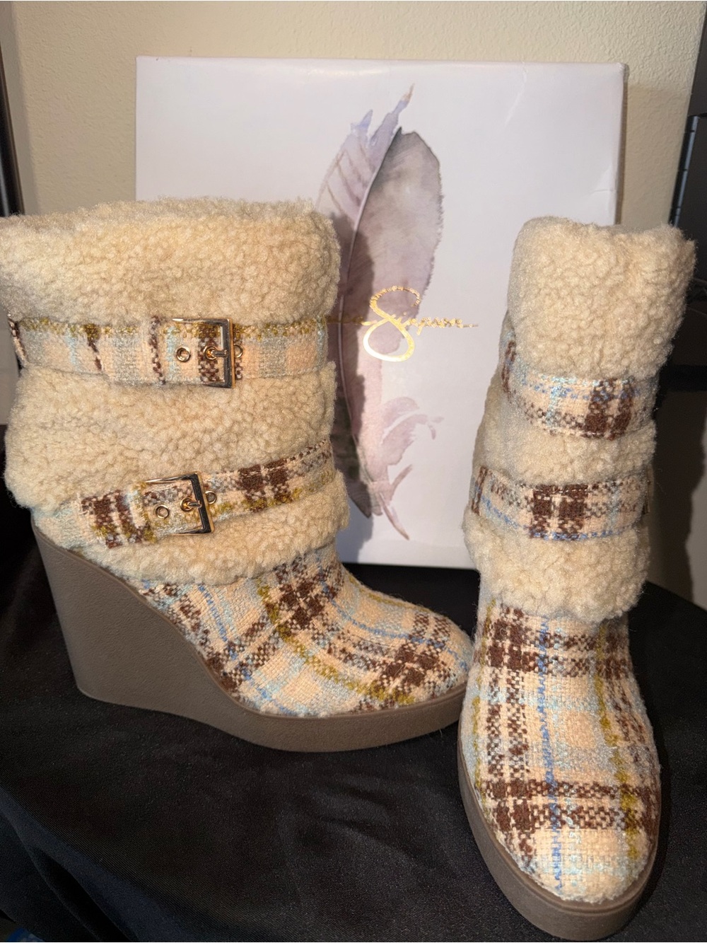 Jessica Simpson “Meztyn” Plaid Wedge Booties 🍂 FALL HOTTIE 🍂